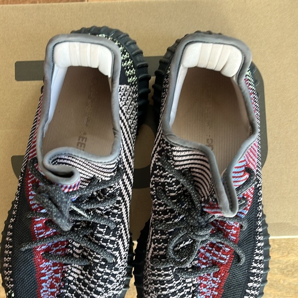 Yeezy Boost 350 V2 'Yecheil Reflective' - Picture 4 of 6